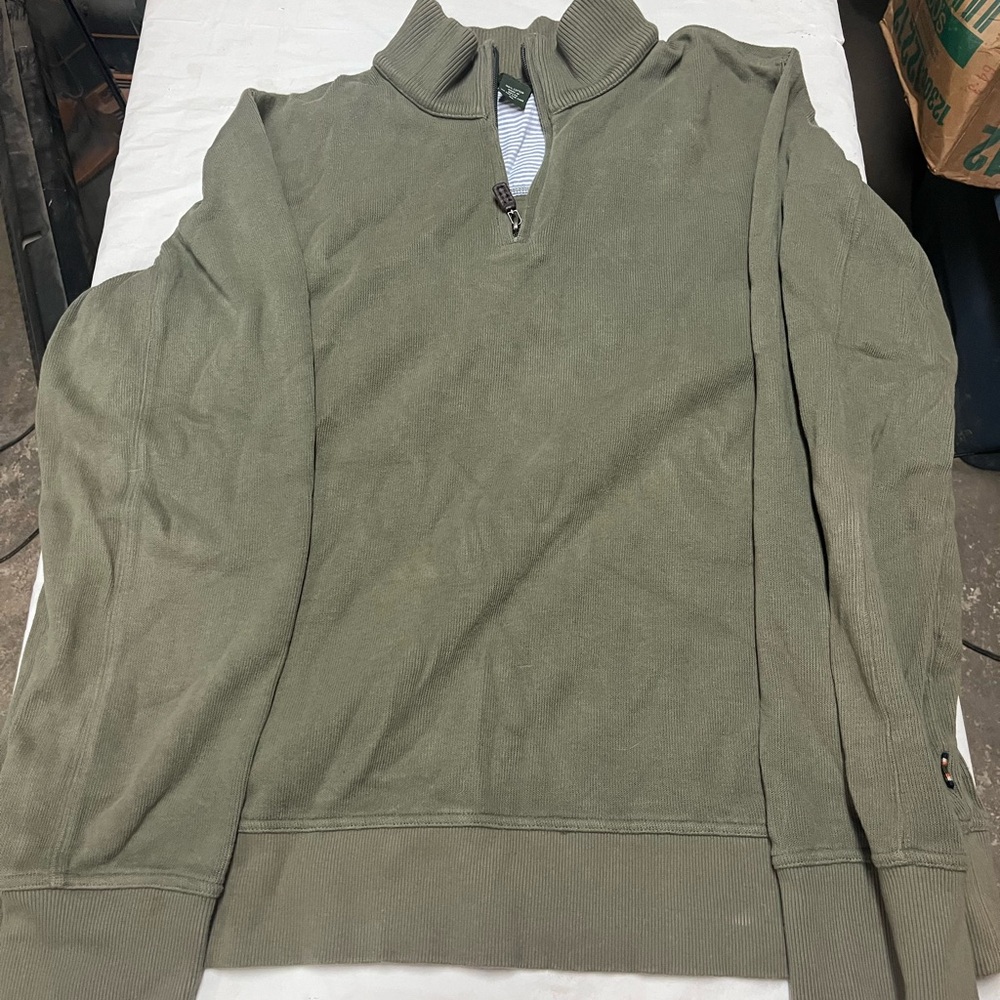 Eddie Bauer Quarter Zip Pull Over Size Xl